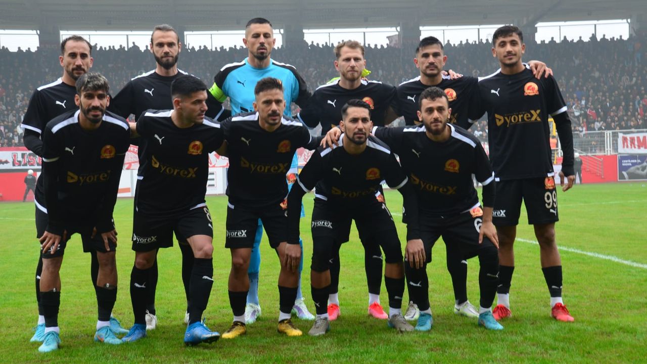 Batman Petrolspor - Şanlıurfaspor maçı tatil edildi