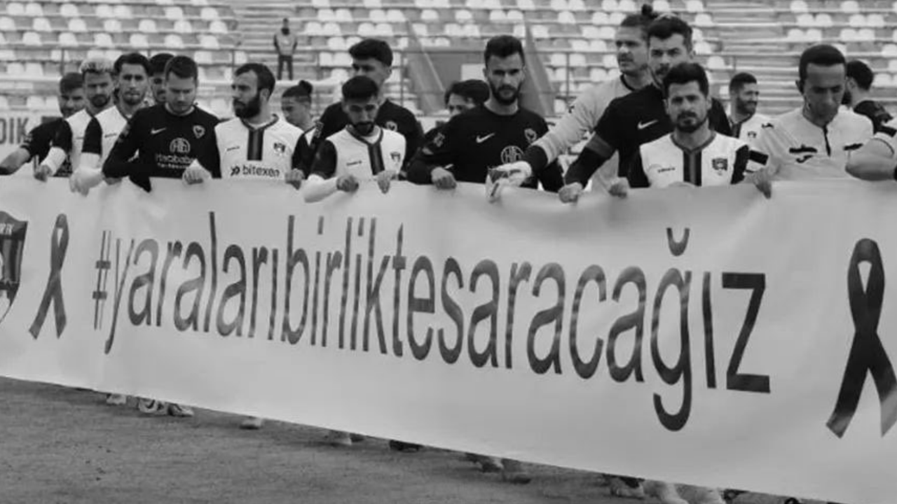 Vanspor ile Amedspor depremzedeler için dostluk maçı oynadı