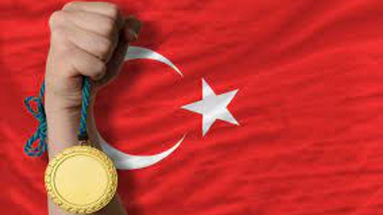 Altın Madalya Kazanan Rekor Kıran Türk Sporcularla Tanışın