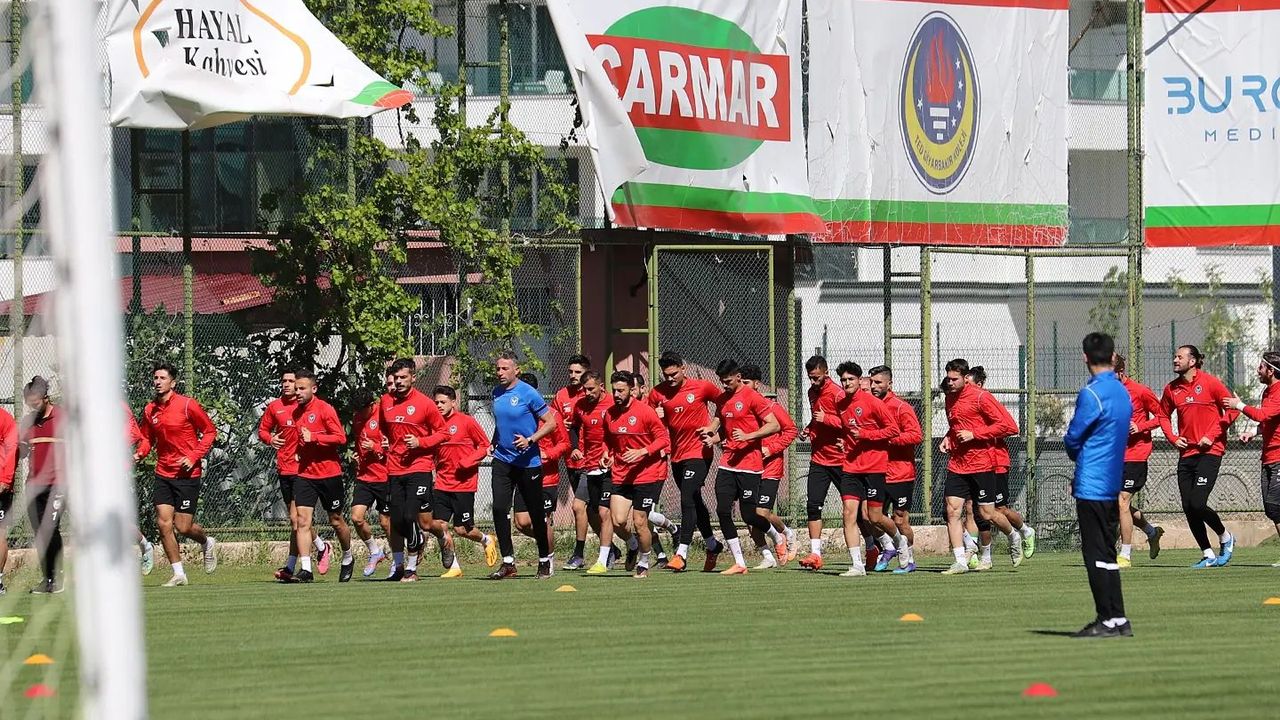 Amedspor, 24 Erzincanspor maçı hazırlıklarını sürdürdü