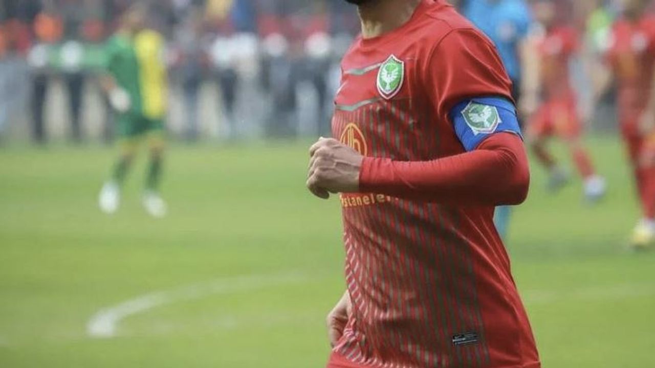 Amedspor'un yıldız oyuncusu ayrılığını duyurdu