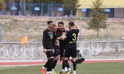 Amedspor deplasmanda 1922 Konyaspor'la 2-2  berabere kaldı