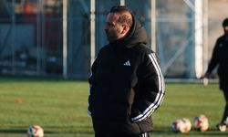 Vanspor Teknik Direktörü Korkmaz’dan çarpıcı mesajlar