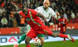 Lider Amedspor'da rota Antalya