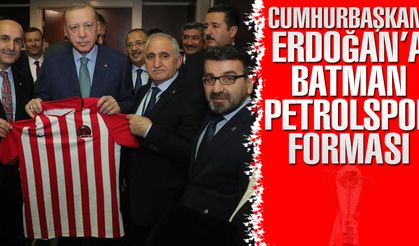Cumhurbaşkanı Erdoğan’a Batman Petrolspor forması