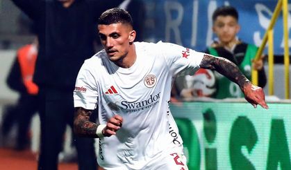 Petrolsporlu eski yıldız  Süper Lig'de şov yaptı