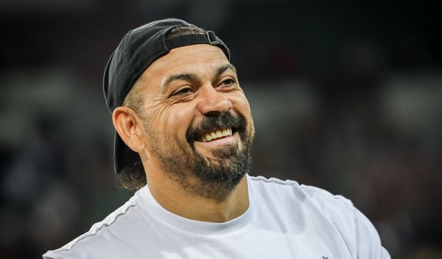 Servet Çetin resmen Sarıyer’de