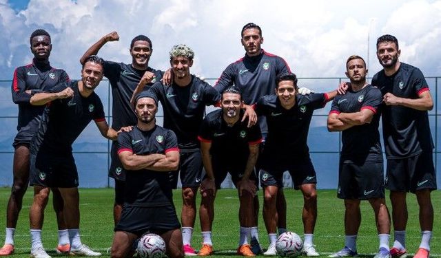 Amedspor'da iki genç isim Burdur kampı kadrosuna alındı
