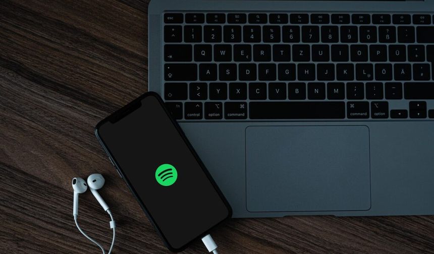 Spotify’ın Başarısının Ardındaki Sırları Ortaya Çıkarmak