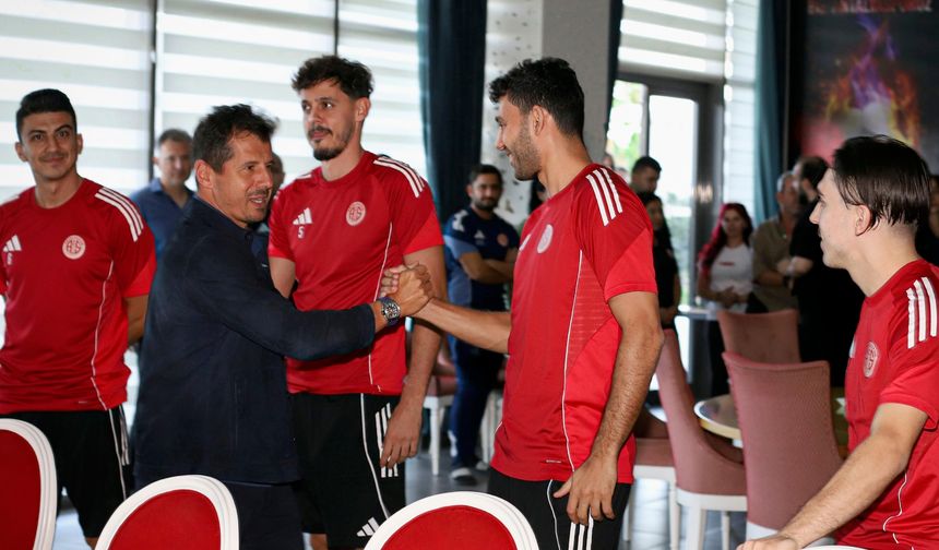 Emre Belözoğlu'nun yeni takımı belli oldu