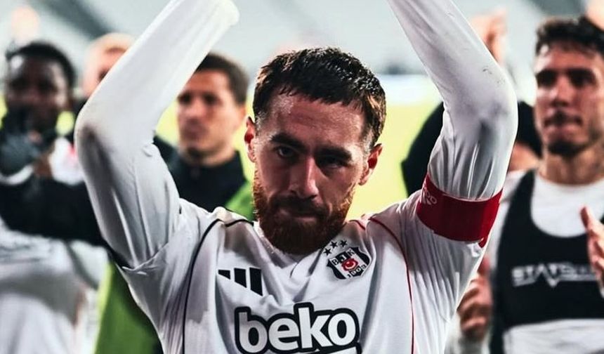 Hollandalı futbolseverler Orkun Kökçü’yü unutamıyor