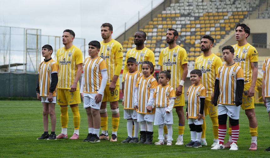 2. Lig Kırmızı Grup’ta play-off için tek bilet kaldı